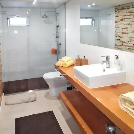Tatil Evi Charming House In With Shared Pool Requiao