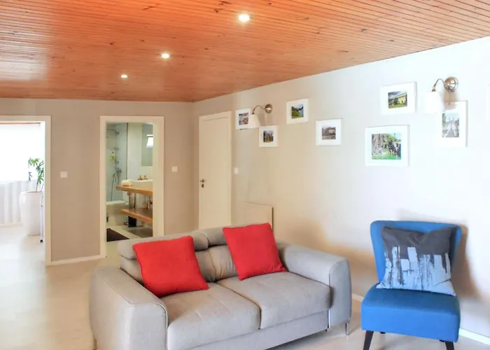 Σπίτι διακοπών Charming House In With Shared Pool